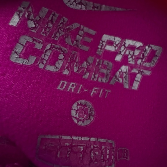 Nike Pro Combat Shirt Womens Med Pink 1/4 Zip Fitted Dri Fit Therma Fit Pullover - Picture 4 of 5